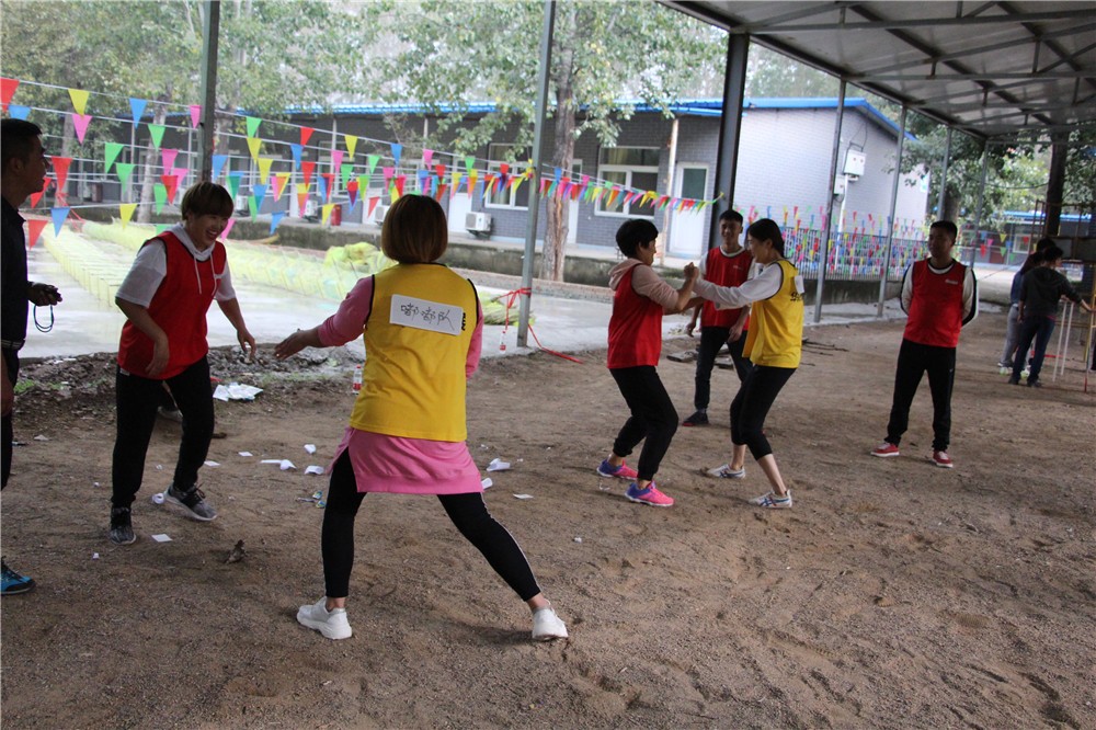 [天津社會山嘉佑溫泉酒店]-兩日場地拓展團(tuán)建活動