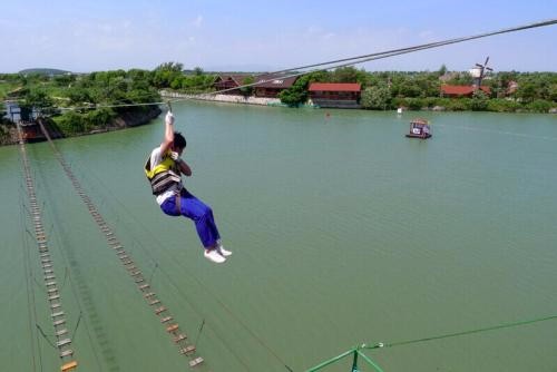 [蘇州太湖綠光農場拓展基地]+ 致青春無悔！一日拓展活動
