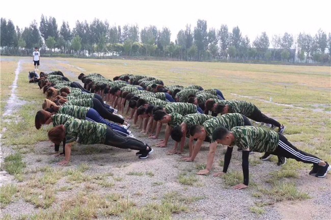 [昆山國(guó)防園軍事拓展基地]+軍事拓展一日活動(dòng)