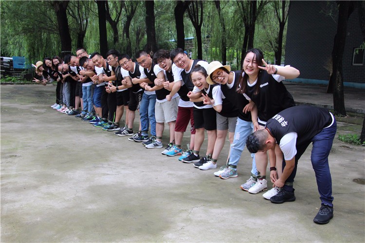 [上海滴水湖]+新員工入職一日?qǐng)F(tuán)建活動(dòng)