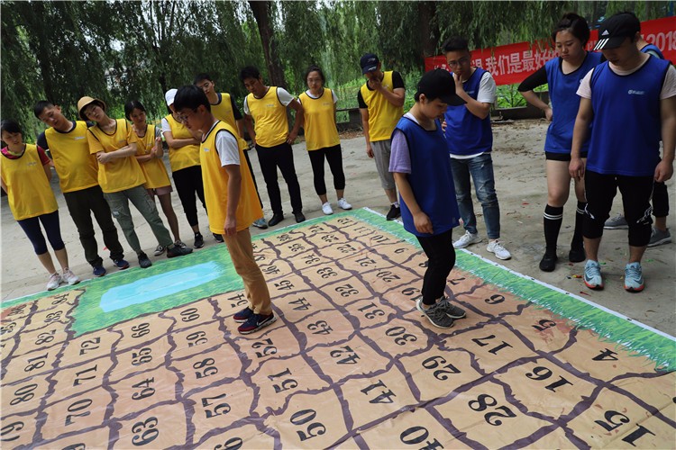[上海青浦錦繡園軍事基地]-一日軍事拓展活動